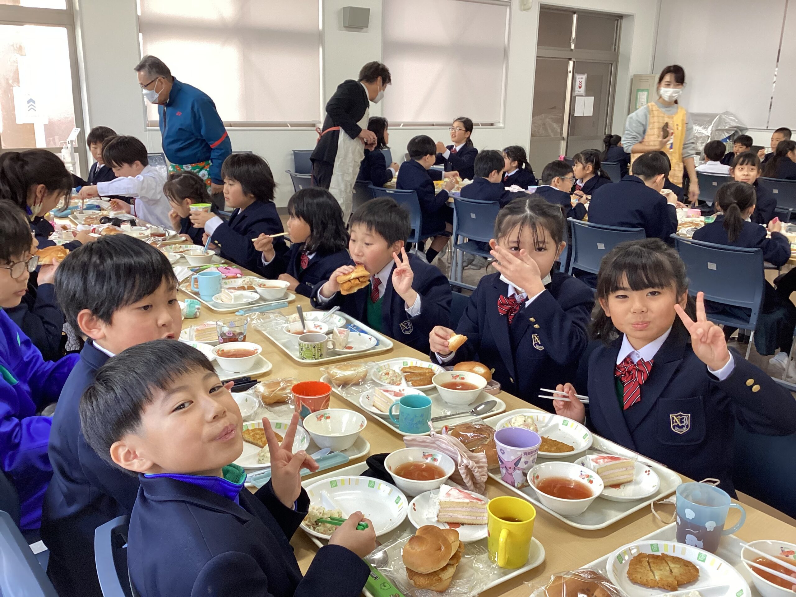 一斉給食